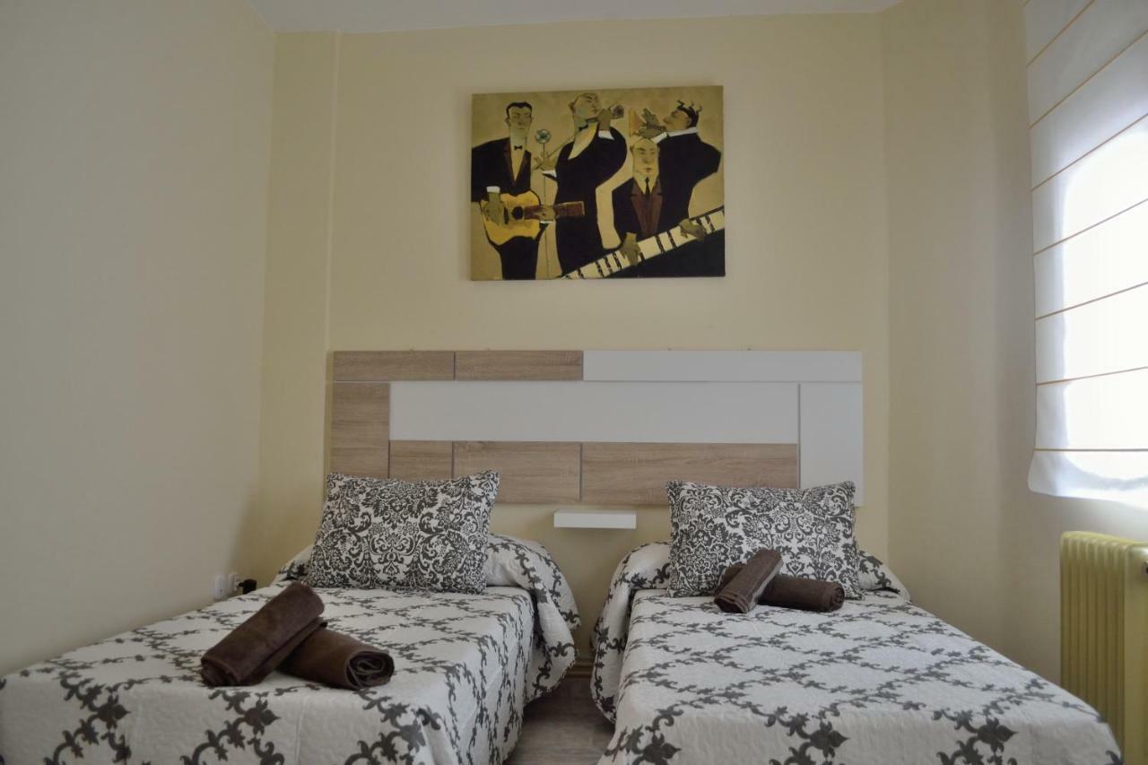 Apartments Atocha II Мадрид Екстериор снимка
